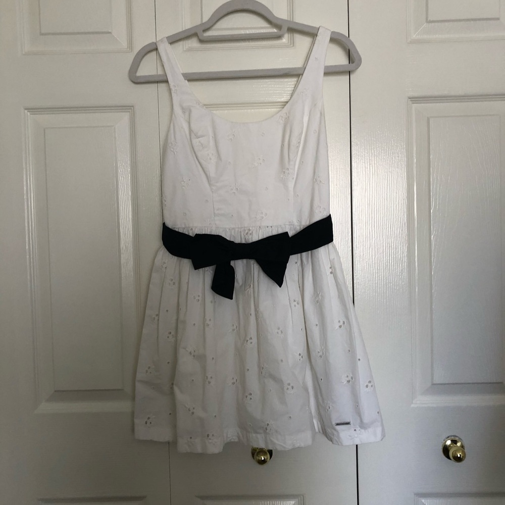 Ambercombie white dress with navy bow